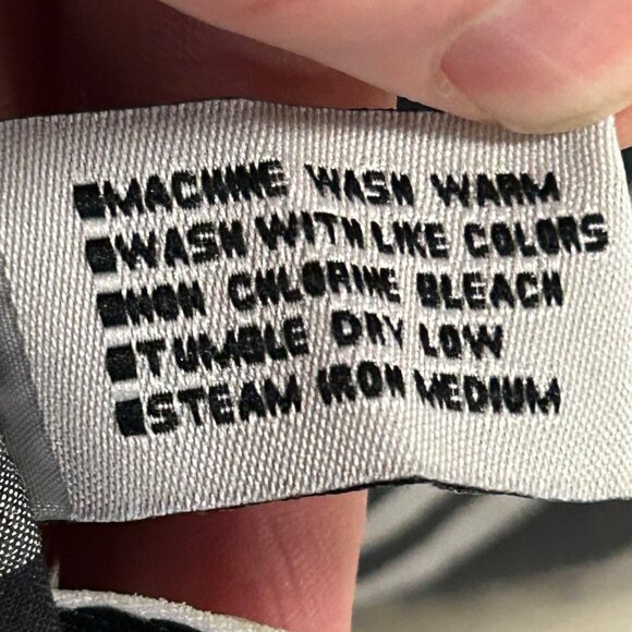 Ecko. Unltd. Men's Size Small Black White Plaid Long Sleeve Button Up EUC - Picture 9 of 11